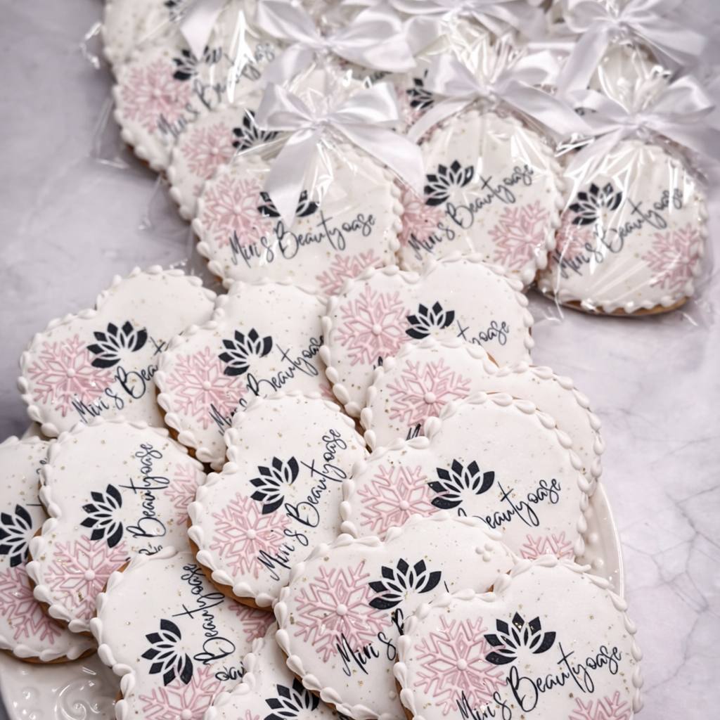 Logo-Kekse. Set aus 30 Cookies
