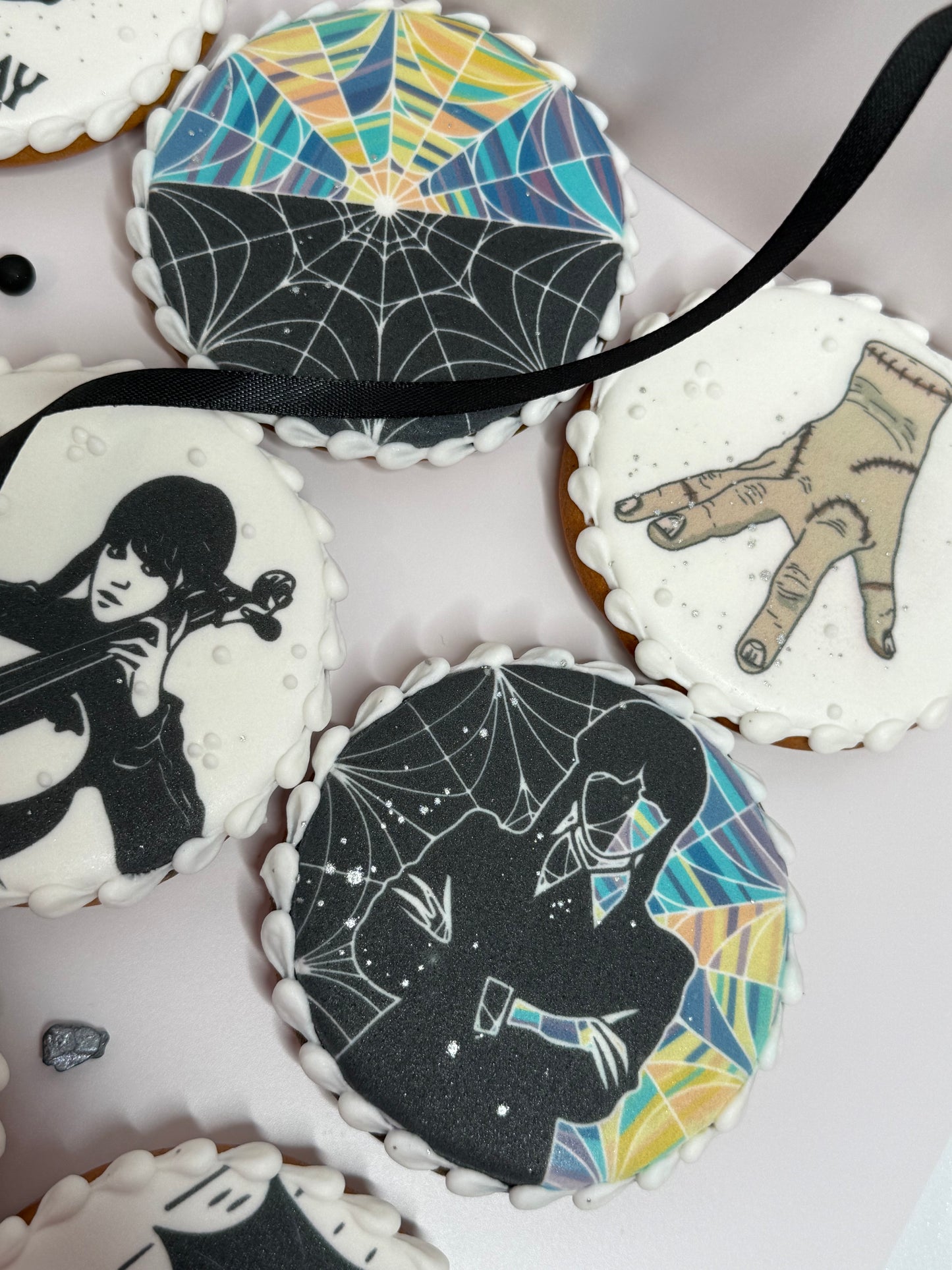 Wednesday Set aus 10 Cookies