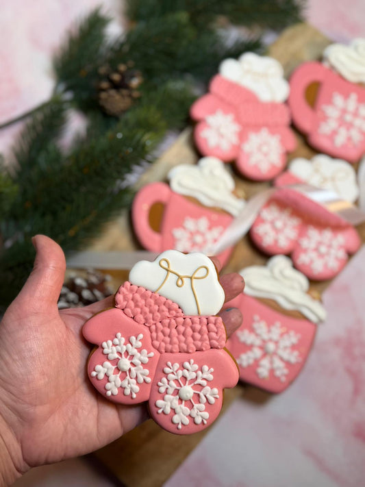 Handgefertigte Weihnachtskekse (Handschuhe)